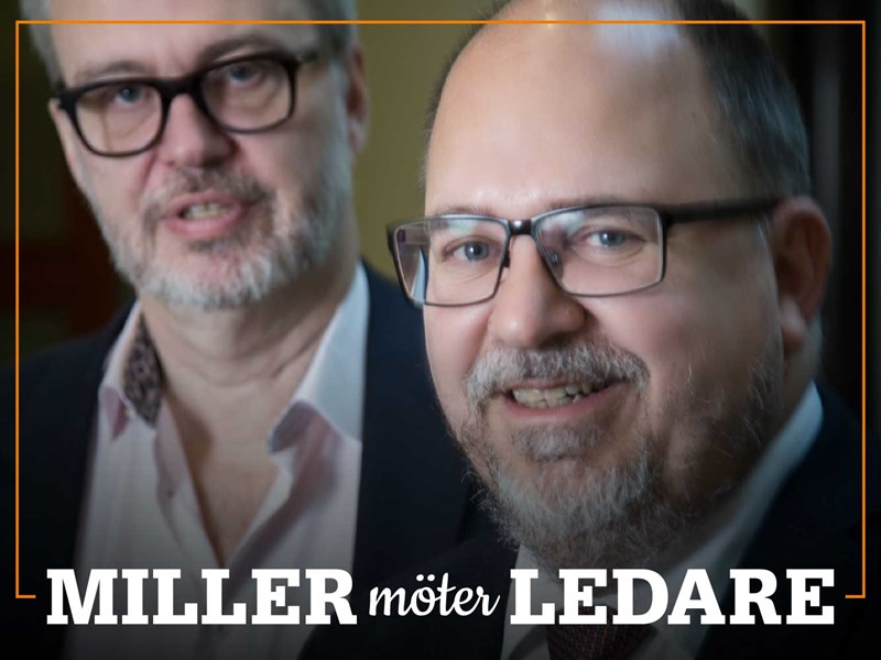 Omslag för podden Miller möter ledare – bild på Andreas Miller och Karl-Petter Thorwaldsson.