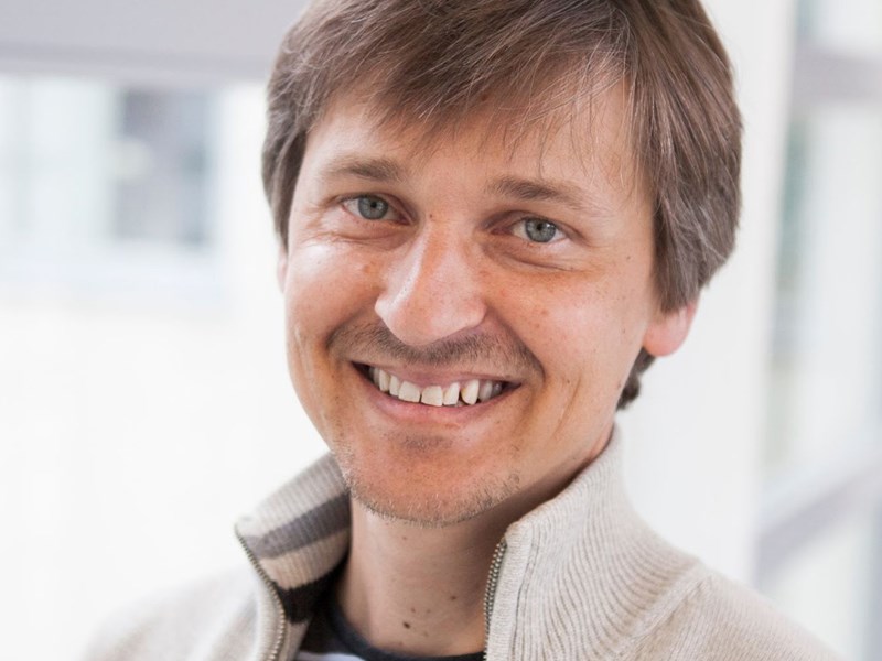 Porträtt Petri Kajonius.
